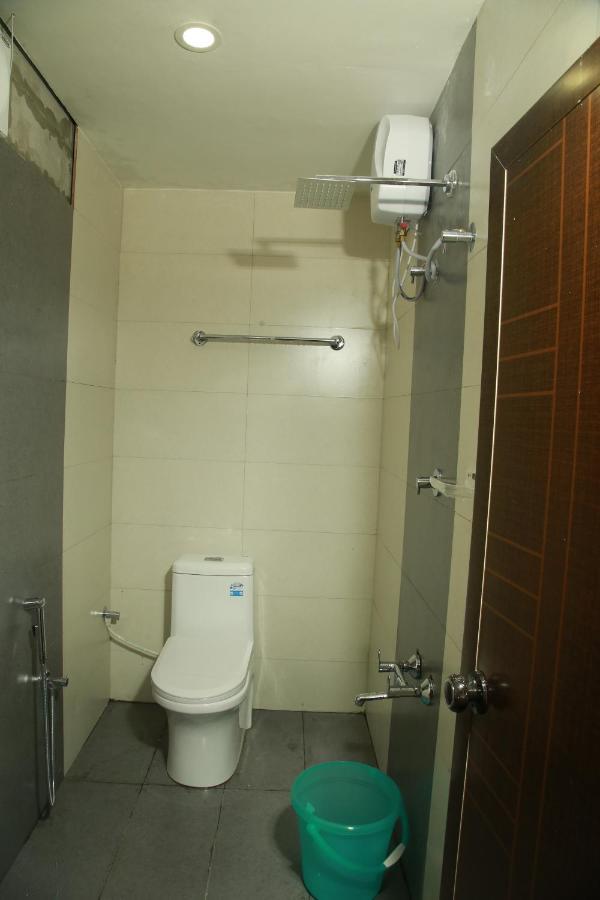 Dreams Residency Manjeri Exterior photo
